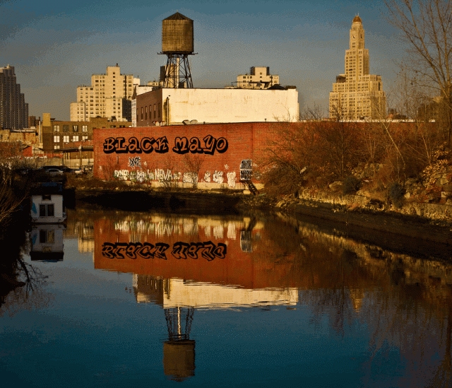 Photo Copyright © 2013 Barry Yanowitz http://barryy.com/photo/